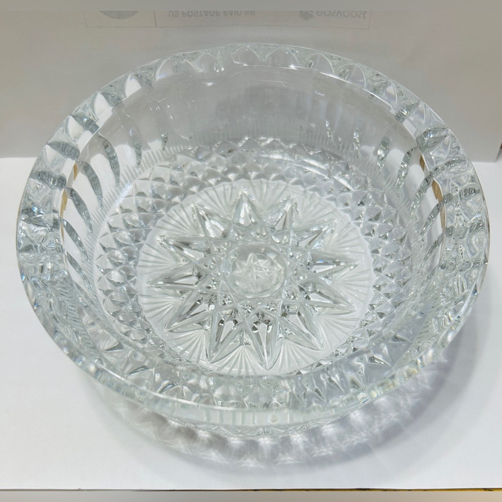 Vintage ashtray, lead crystal. Very detailed, heavy & shines beautifully.